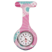 Load image into Gallery viewer, Pocket Watch Clip-on Fob Quartz Brooch Hanging Rubber Silicone Nurse Watch Fashion Casual Men Women Unisex relogio feminino saat
